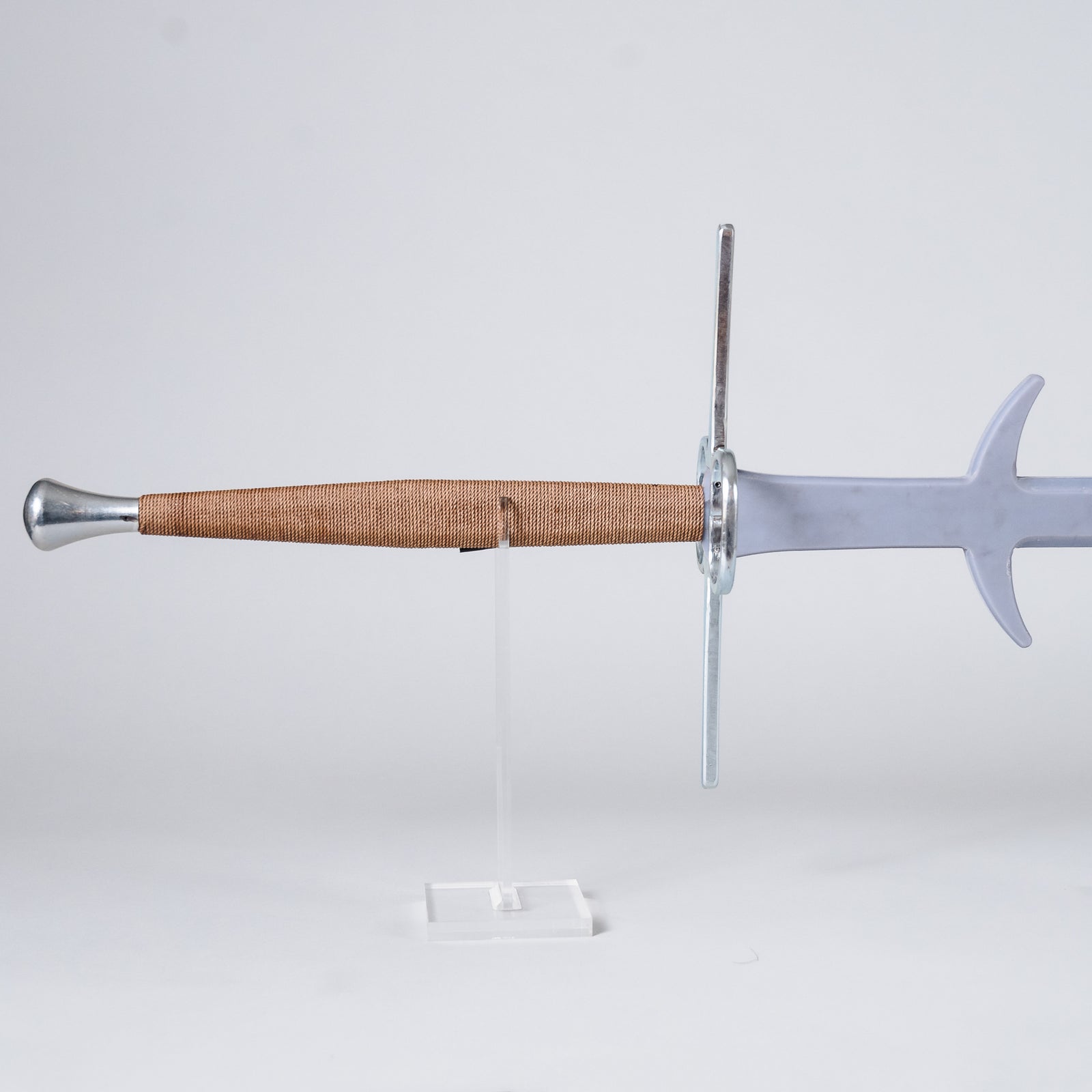 Synthetic Zweihander – SoCal Swords